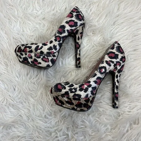 Betsey Johnson Diskko Pumps Leopard Cheetah Tan Black &amp; Pink Velvet Size US 7.5