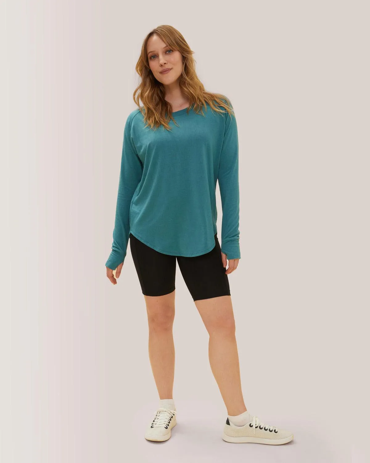Divine Short with Side Pockets - Total Eclipse