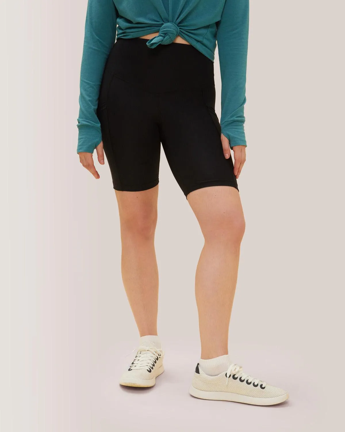 Divine Short with Side Pockets - Total Eclipse