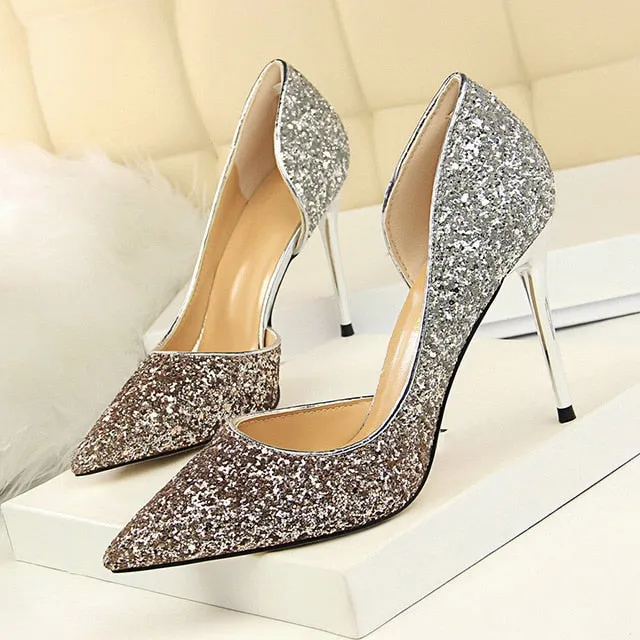 Glitteringly Pumps