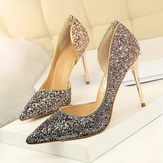 Glitteringly Pumps