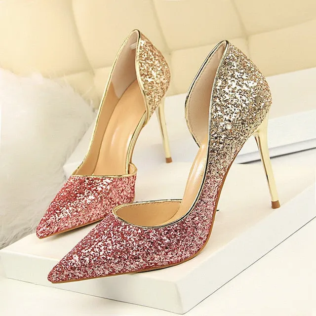 Glitteringly Pumps