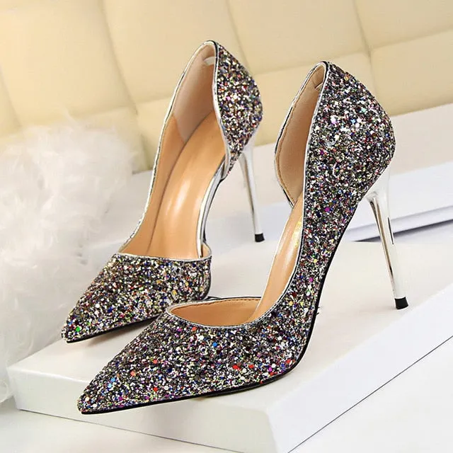Glitteringly Pumps