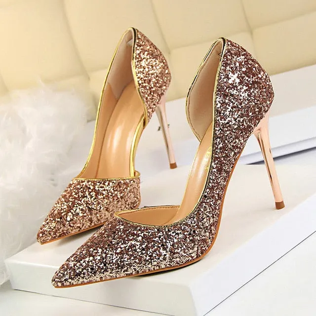 Glitteringly Pumps