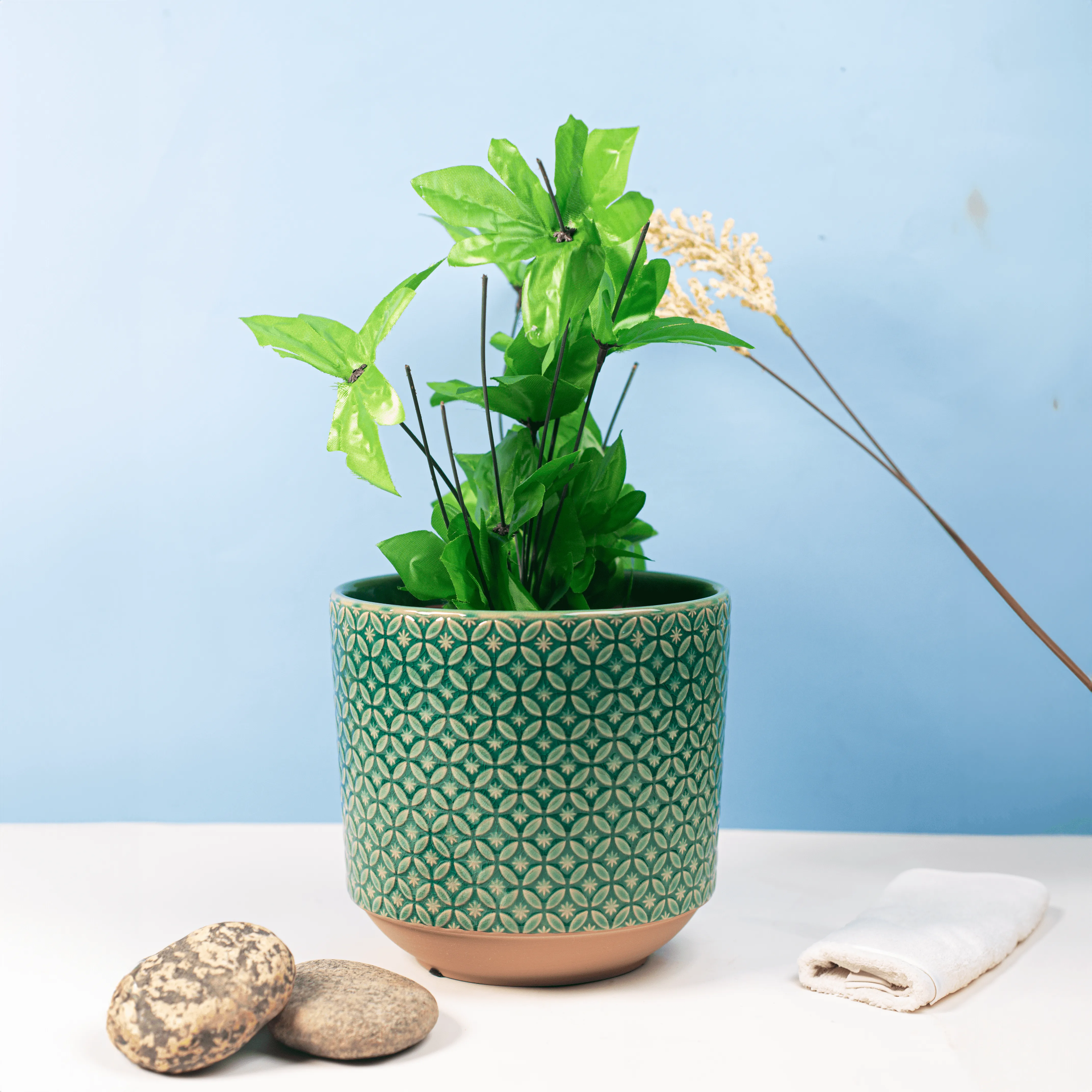 Green Hive Ceramic Plant Pot