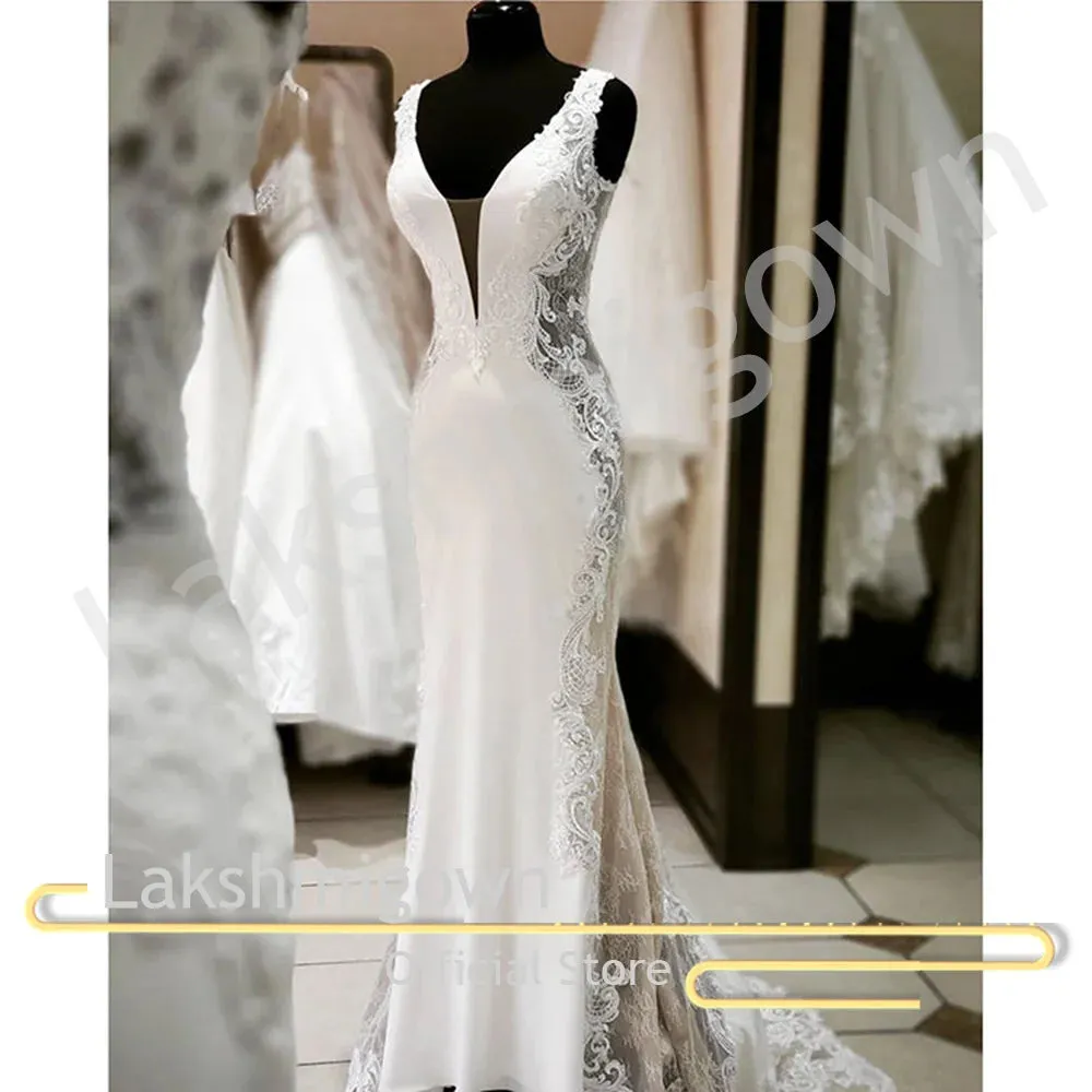 Latest Design White Lace Applique Elegant Mermaid Wedding Dress with Sweep Train Off White Satin Wedding Gowns Trouwjurk Long