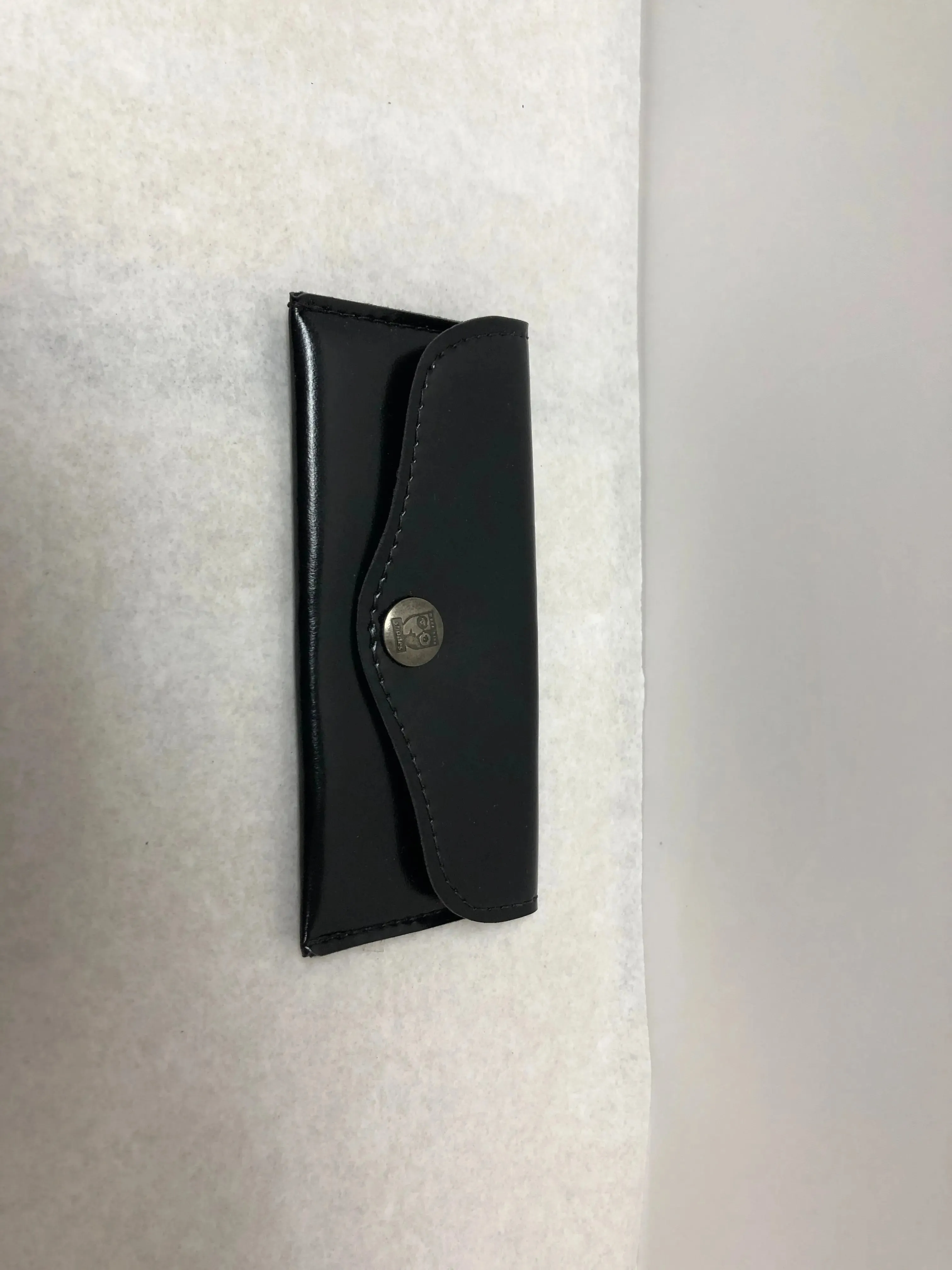 Made In The Shade Black Optical Eyeglass Button Close Case Storage | KMOPT-118