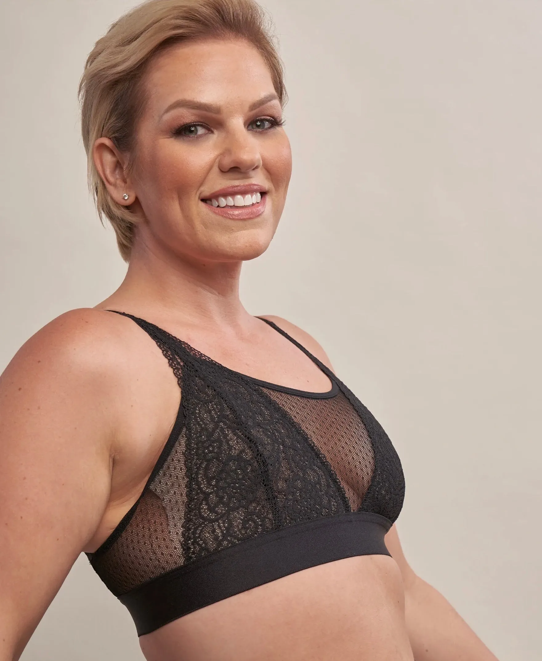 Maggie Wireless Lace Bralette AO-062