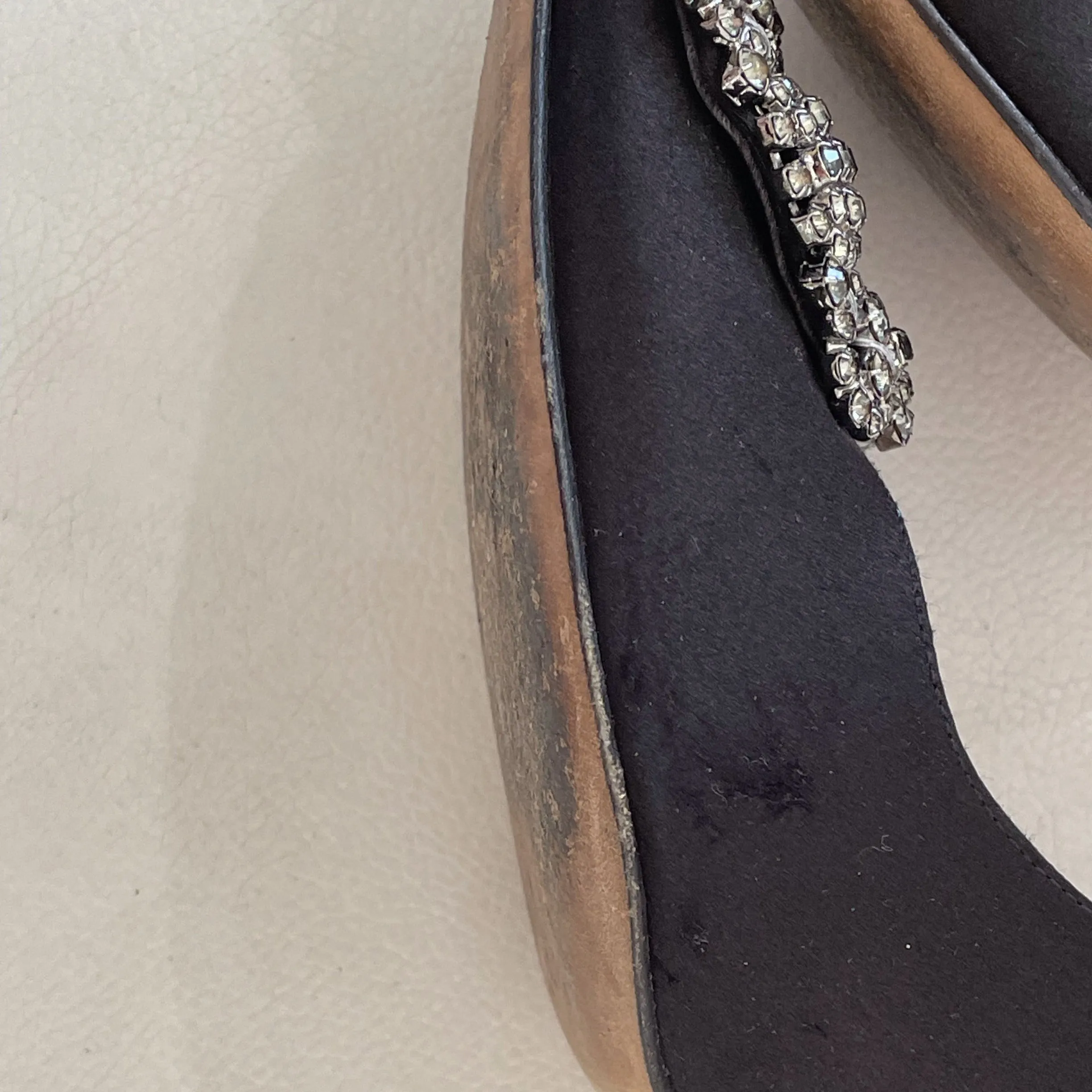 MANOLO BLAHNIK Hangisi 105 mm  Black Satin Jewel Buckle Pumps Size 37
