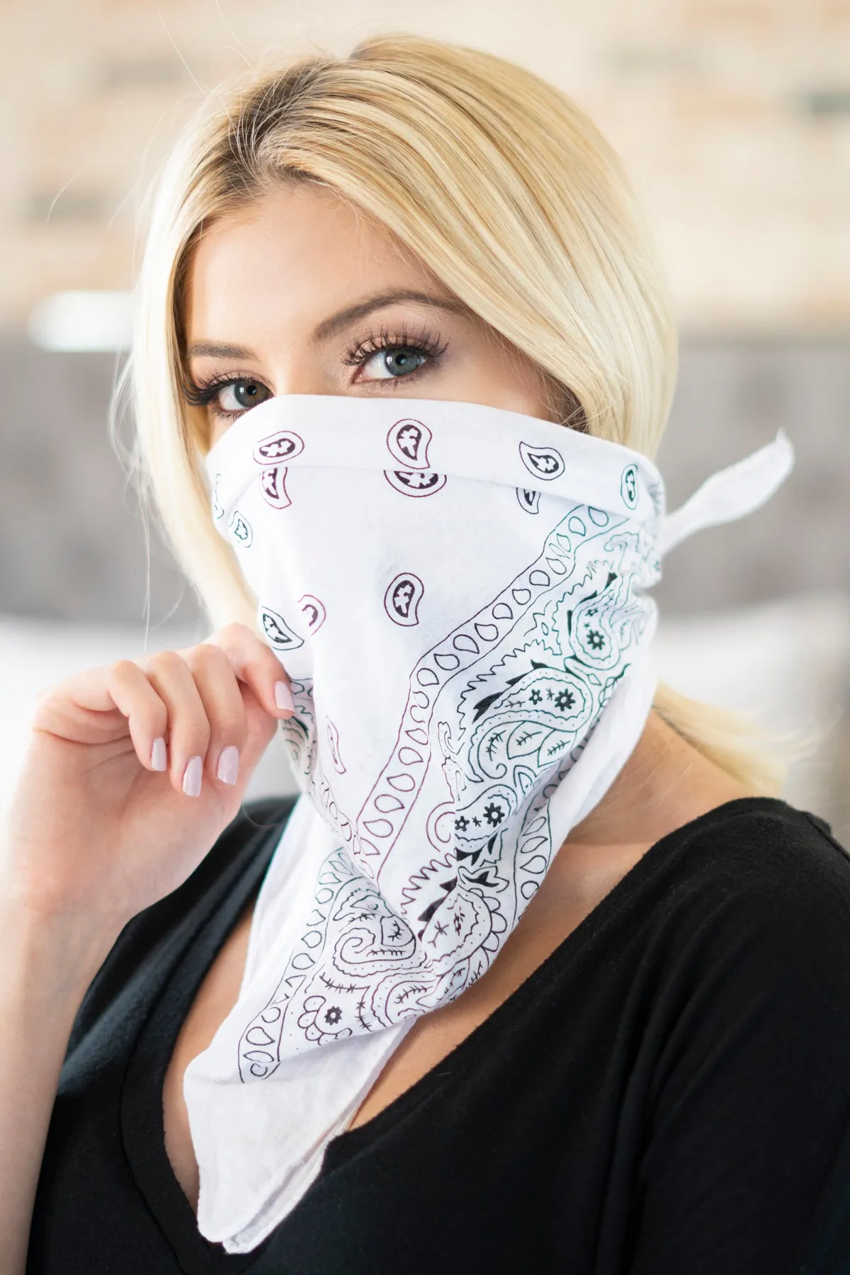 PAISLEY PRINT BANDANA