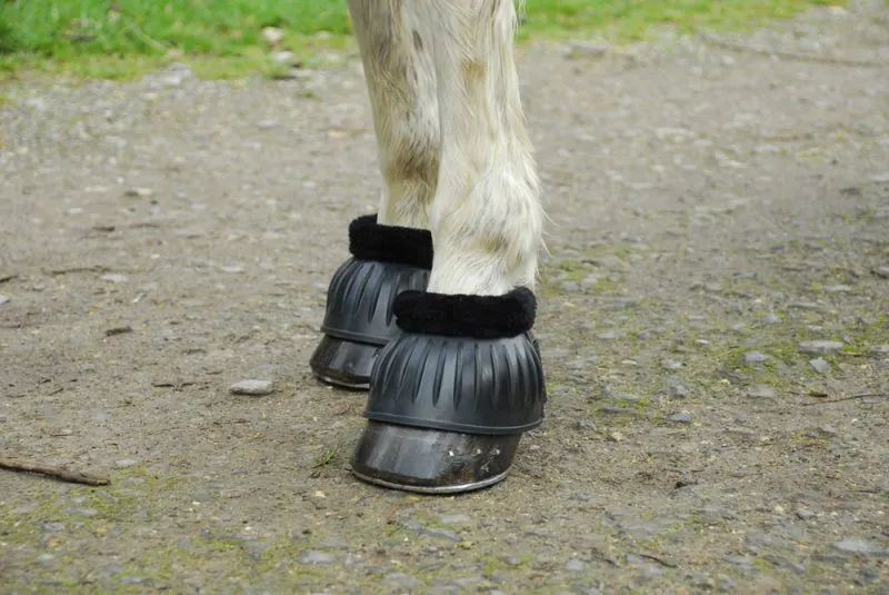 Rhinegold Fleece Trim Overreach Boot