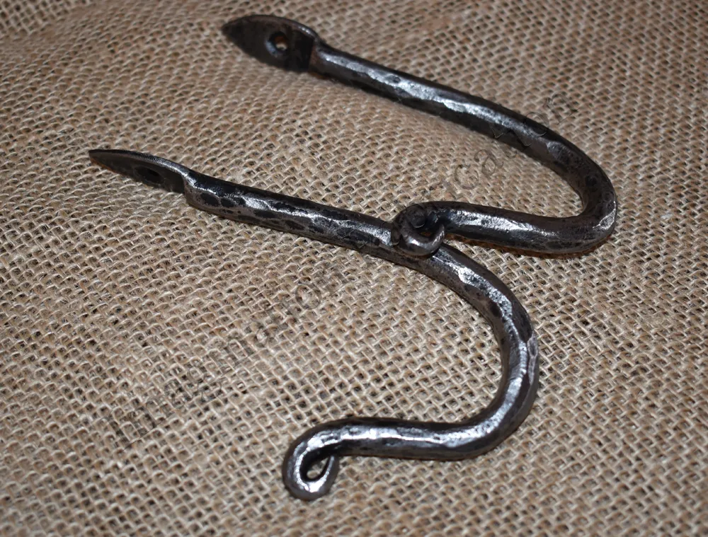Spade Wall Hooks, Medium (Pair)