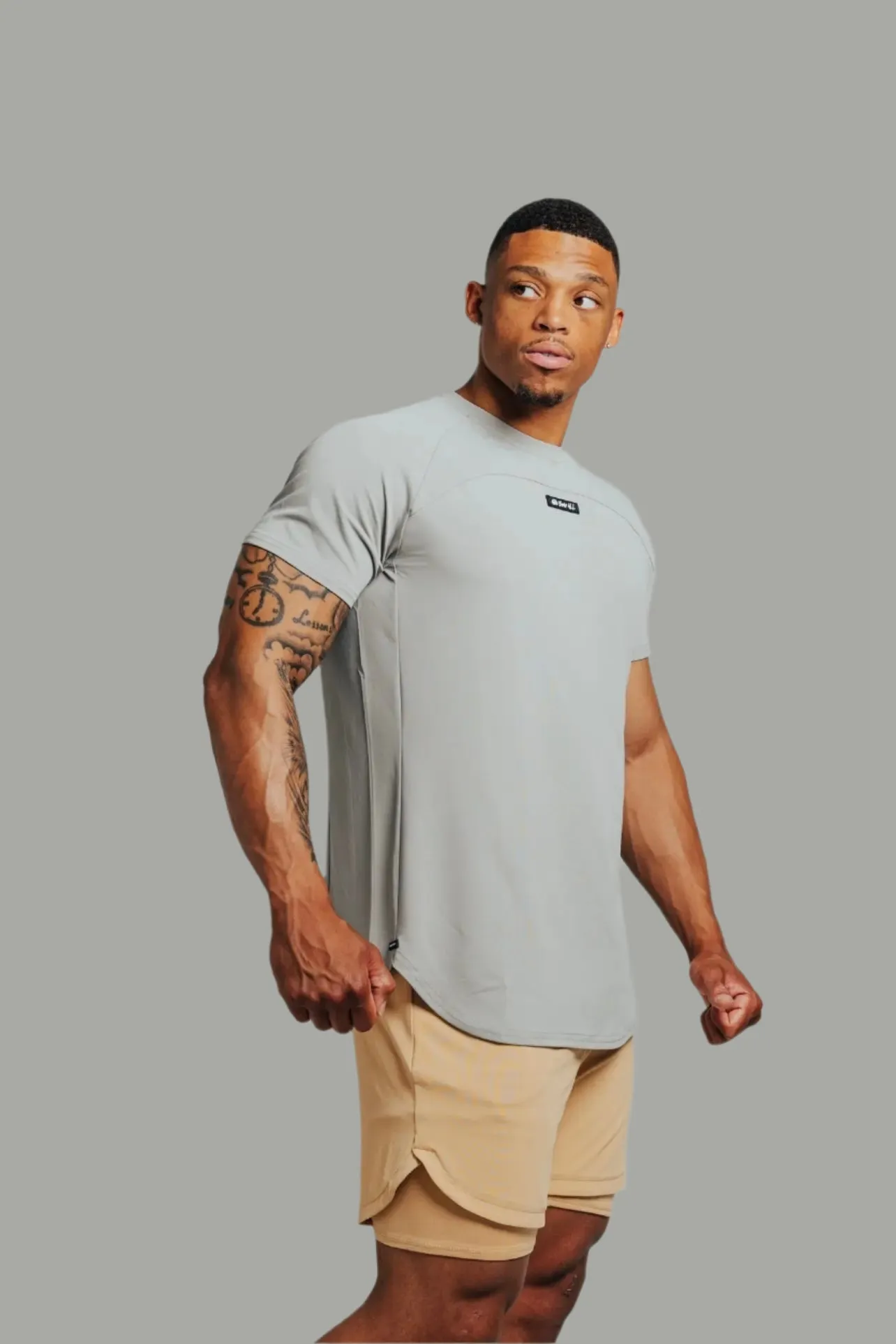 Total War Ai1 “Give Your All” Short Sleeve - Ghost Grey