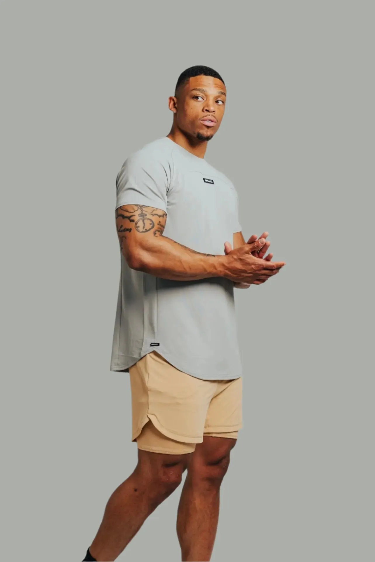Total War Ai1 “Give Your All” Short Sleeve - Ghost Grey