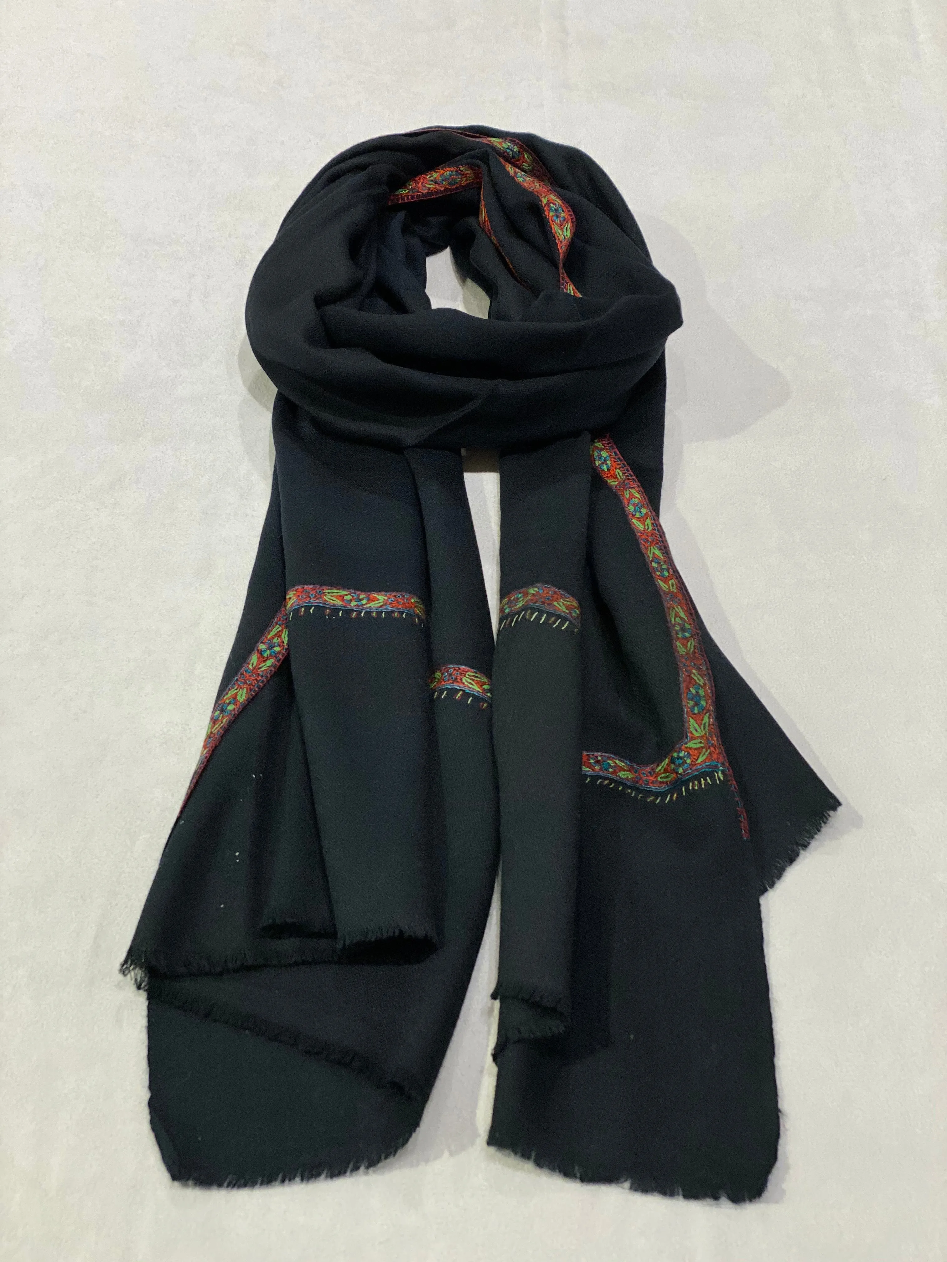 TRIM WOVEN CASHMERE SCARF